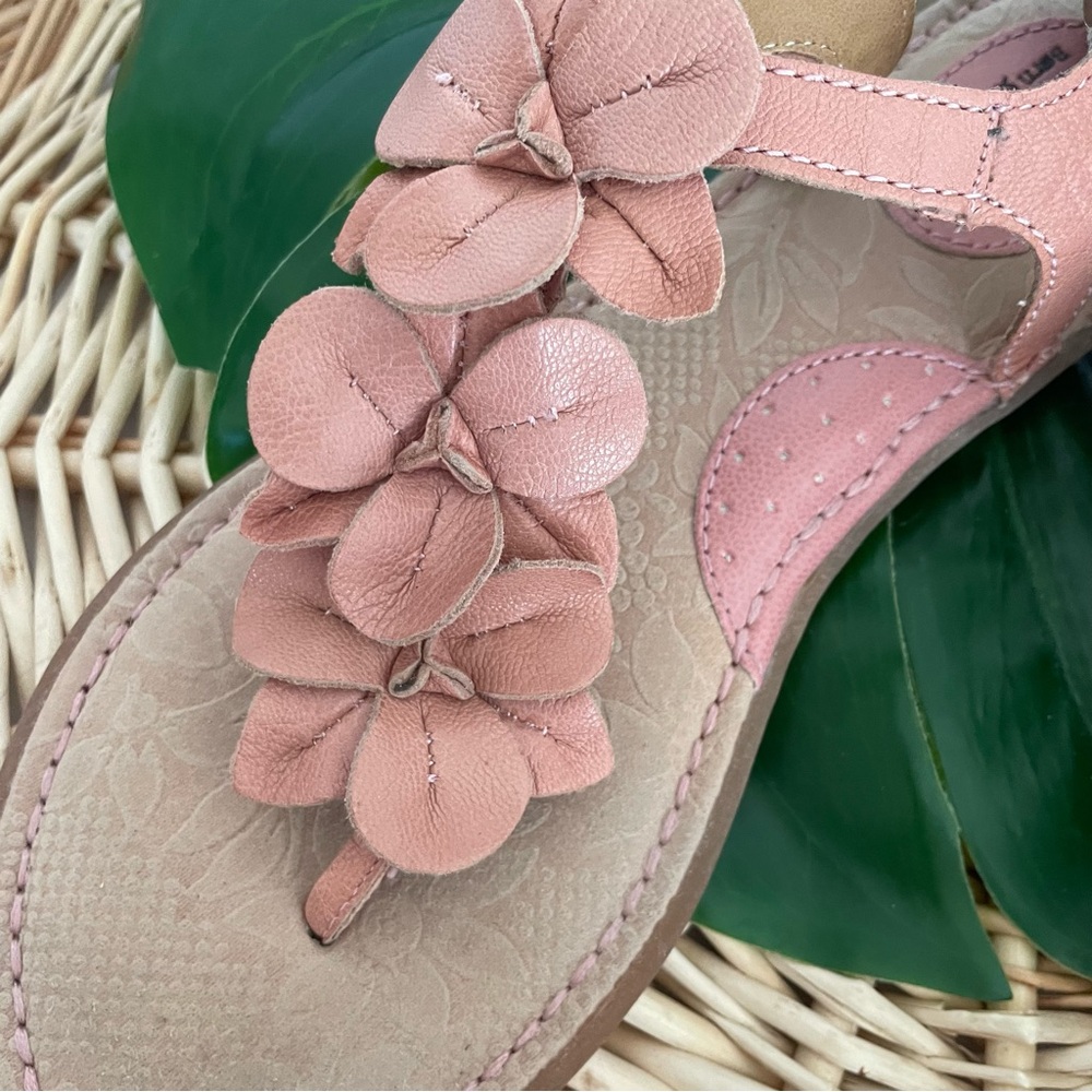 B.O.C Born Out Of Concept leather Blush Pink Nude Floral Flat Sandals Size 39/8 - Picture 6 of 16